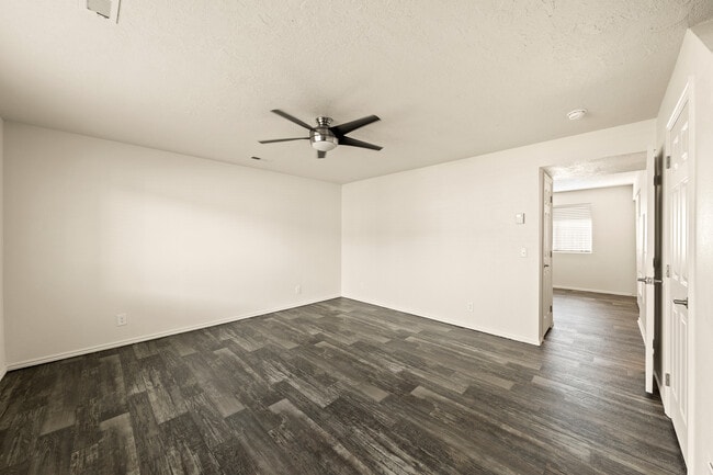 Sunridge Apartments