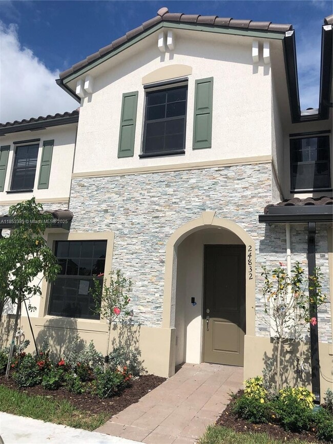 Building Photo - 24832 SW 114th Ave Rental