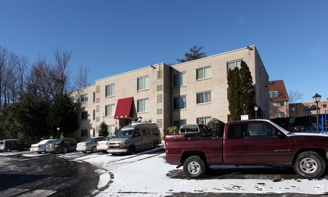 Bucknell - Bucknell Apartments