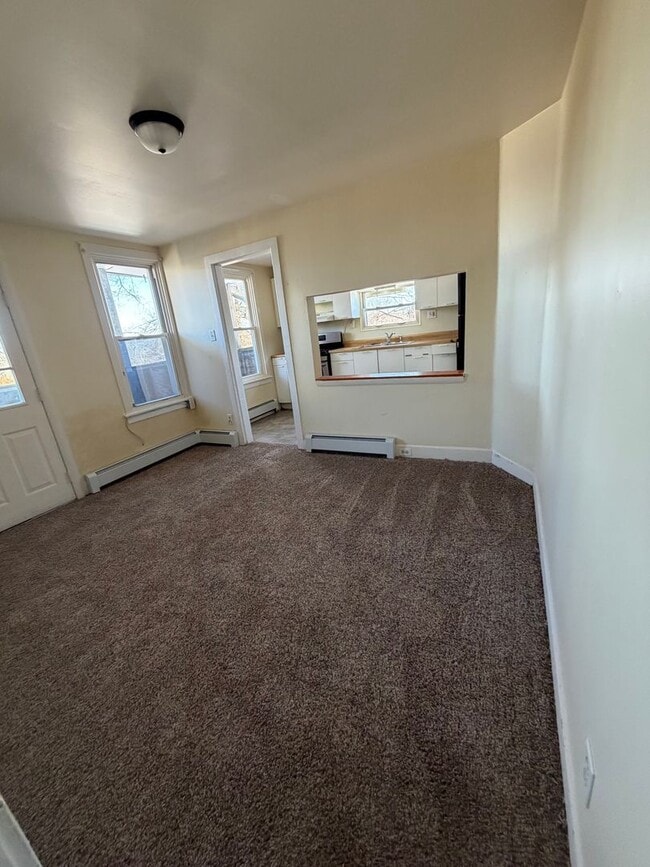 Photo - 49 S Front St Unidad 2