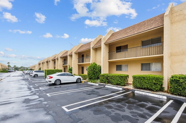 Photo - 2825 SW 22nd Ave Unit 201