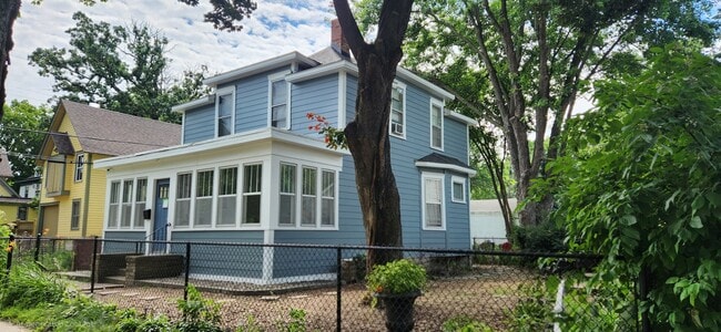 Photo - 1015 17th Ave N