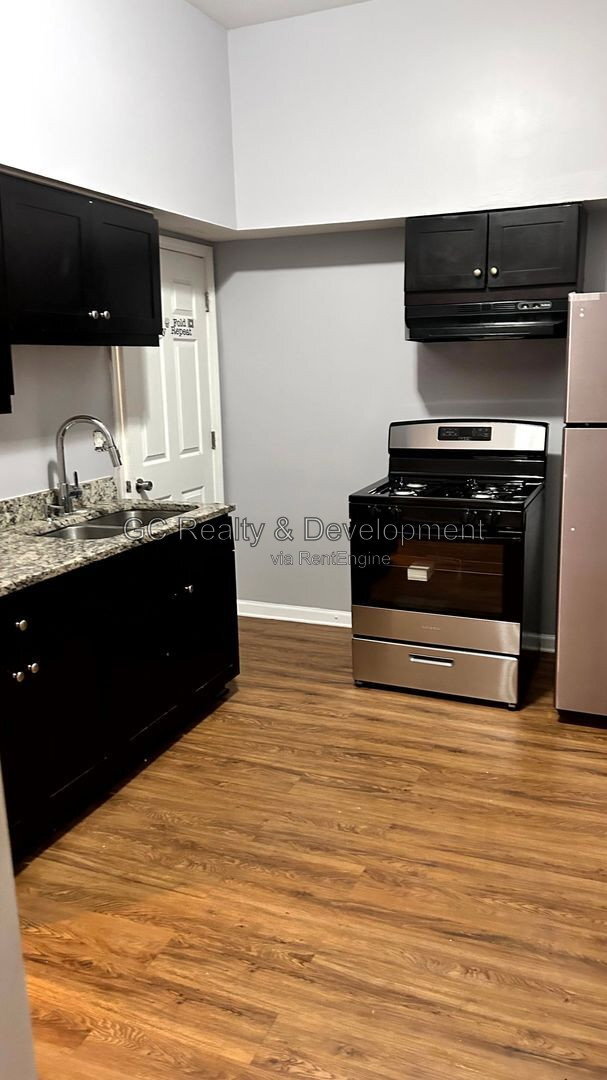 Photo - 6620 S Drexel Ave Unit 2