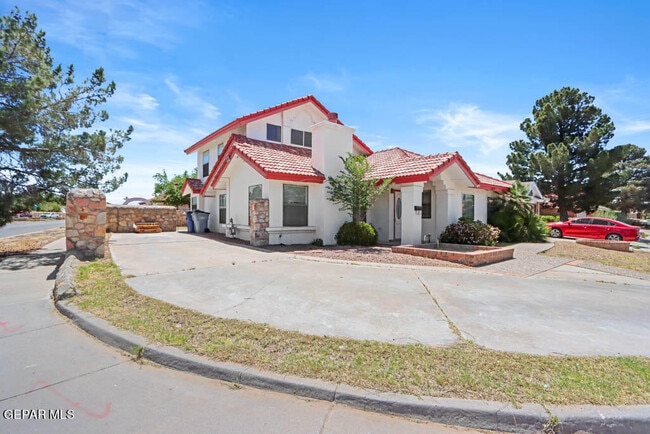 Photo - 1478 Gene Torres Dr