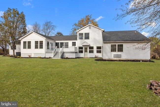 Photo - 271 Stoopville Rd