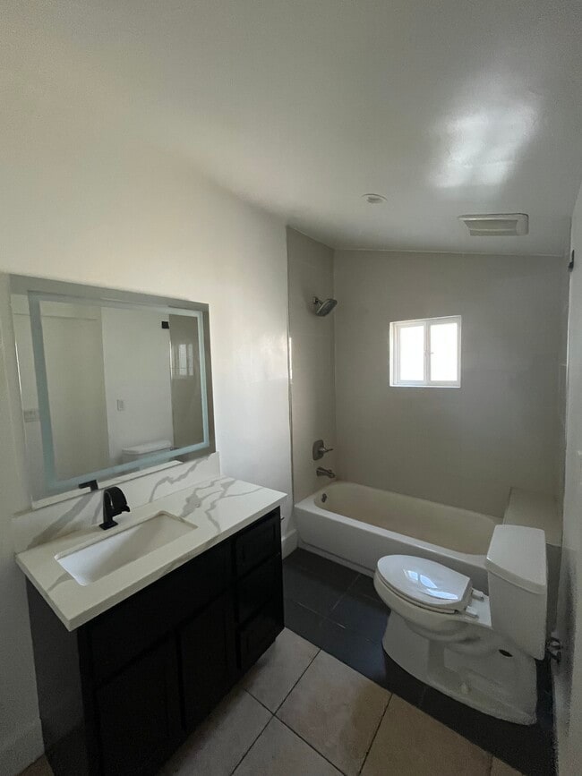Photo - 13644 Terra Bella St