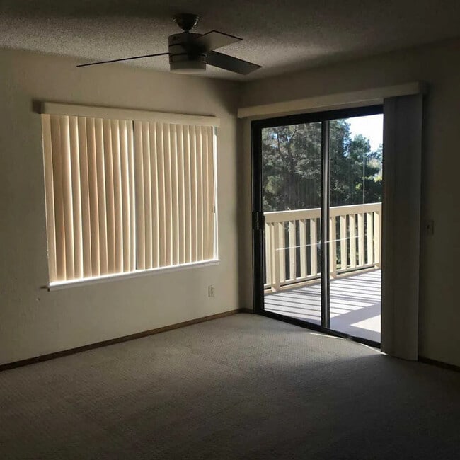 8376 Riesling Way Unidad 8376