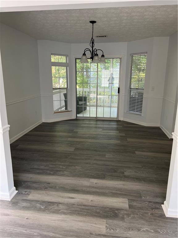 Photo - 1796 Crestwood Dr NW