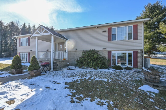 Photo - Country Aire Lane Apartment Homes Unit 3