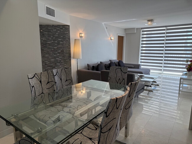 Photo - 2333 Brickell Ave Unit 306