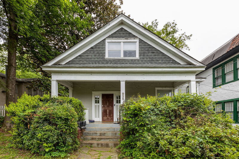 Photo - 925 Greenwood Avenue Northeast - B