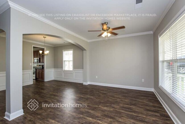 Photo - 1009 Theodore Ln