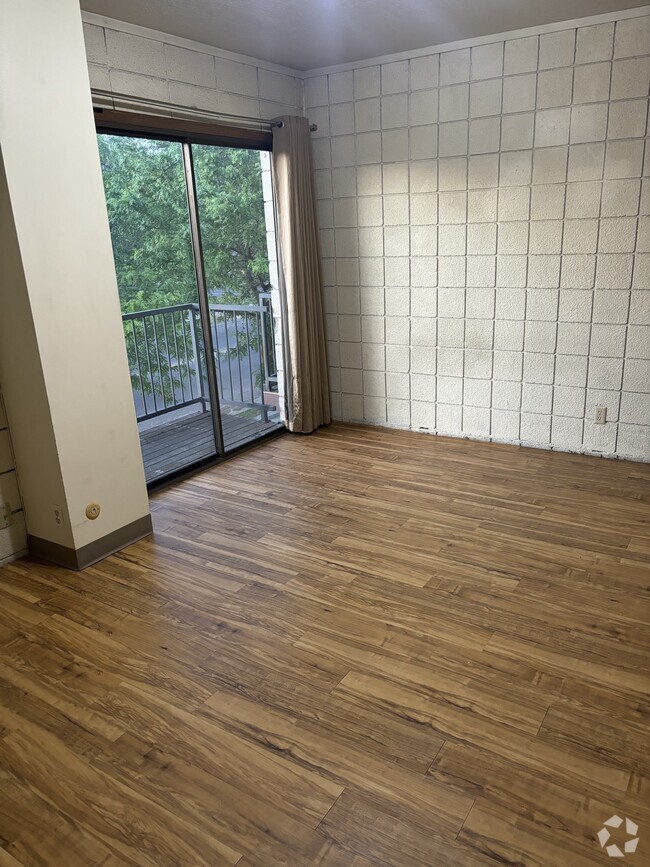 Building Photo - 70 W 700 N Unit 70D Rental