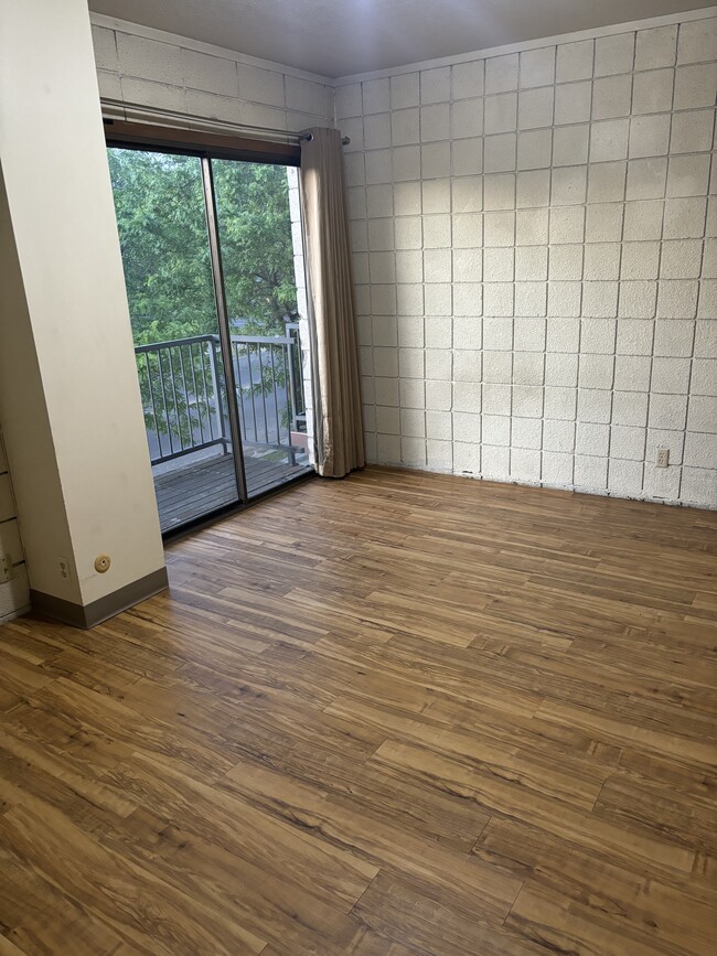 Photo - 70 W 700 N Apartments Unit 70D