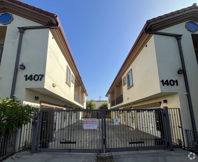 Building Photo - CELIS (1407) APT Unit 1407-106