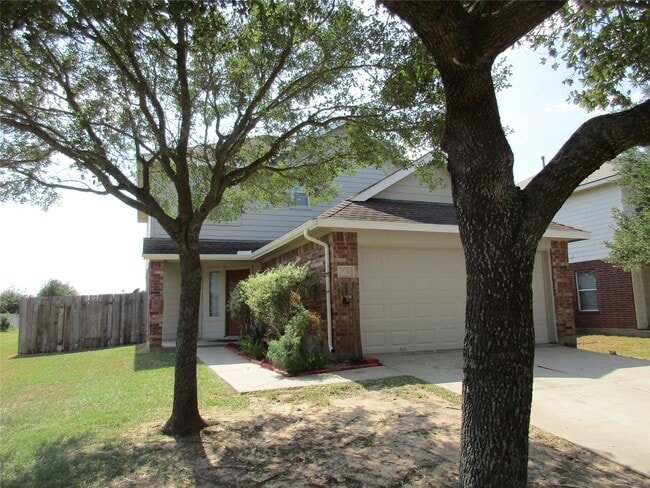 Building Photo - 12846 Colony Heath Ln