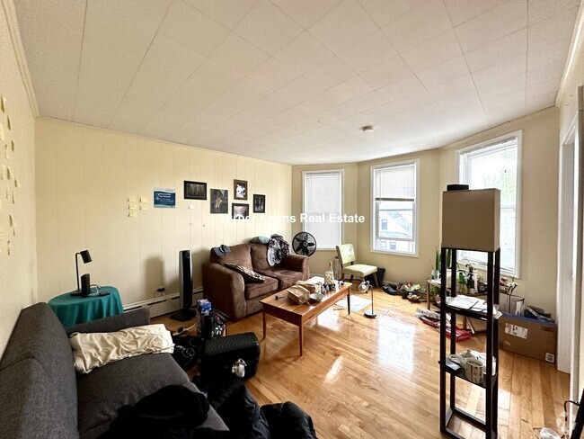 Building Photo - 29 Cameron Ave Unit 3 Rental