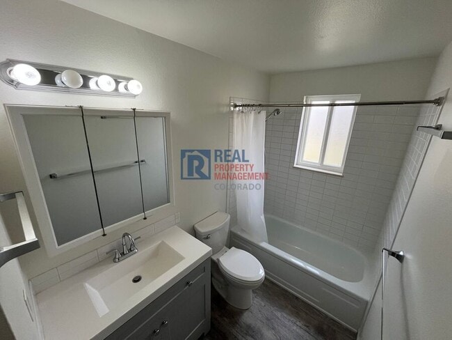 Photo - 1312 17th Ave