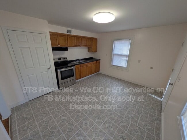 Photo - 906 S Tonti Cir
