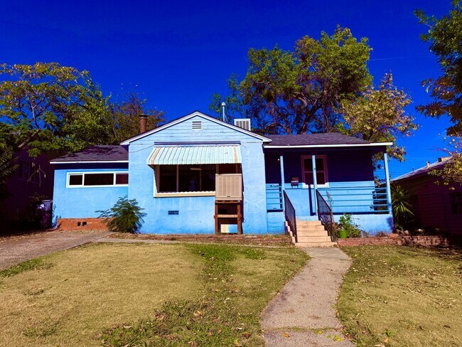 Beautifully renovated 3-bedroom, 1-bath ho... - Beautifully renovated 3-bedroom, 1-bath ho... House