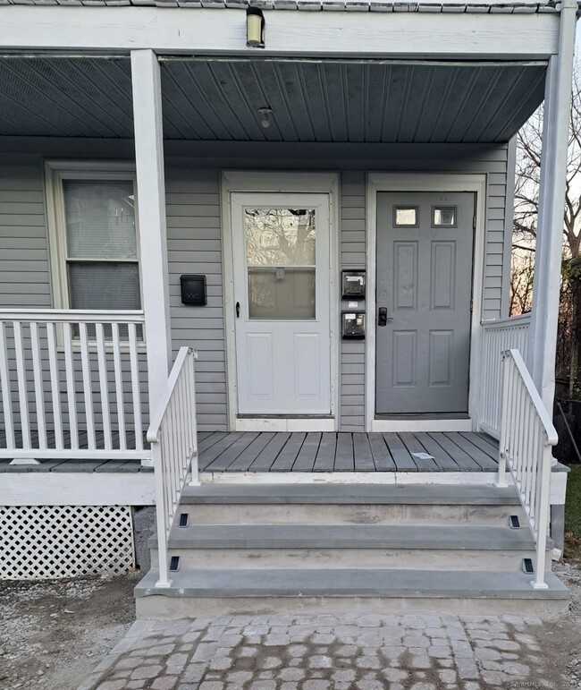 Photo - 294 Bellevue St