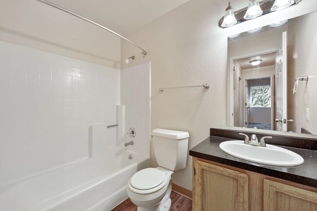 Photo - Fairway Lane Apartments