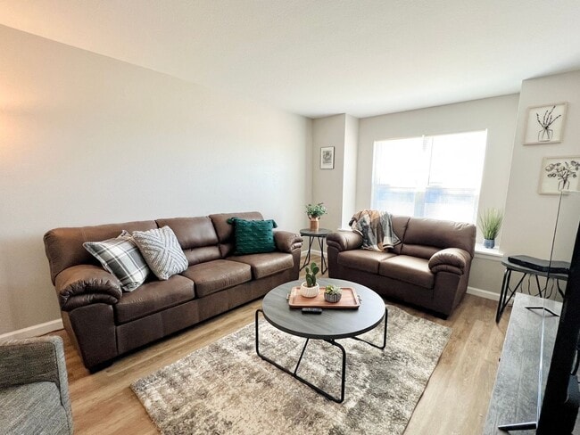 Photo - Sundance Apartments