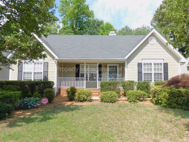 Building Photo - 2988 Butterwood Dr