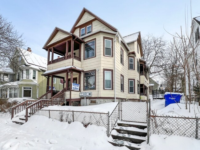 Building Photo - 51 Acushnet Ave