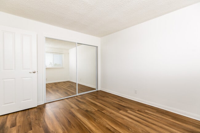 Photo - 2616 Mathews Ave