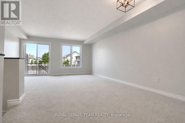 Photo - 629a Chapman Mills Dr