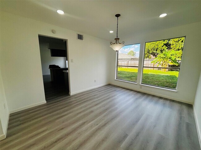 Photo - 16246 Los Altos Dr