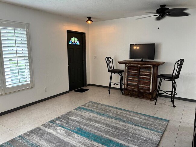 Photo - 2020 World Pkwy Blvd Unit 10
