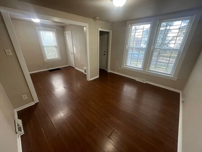 Photo - 3BR/2B house with backyard ($350 Move-in fee)