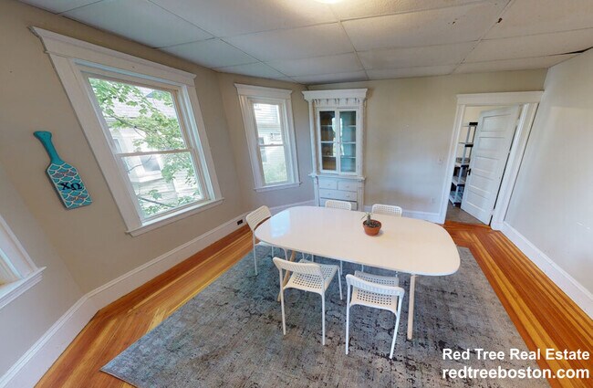 Photo - 24 Dearborn Rd Unit 2