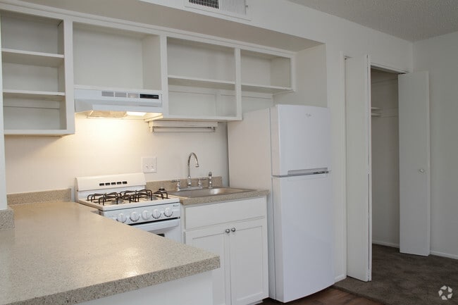 Photo - Vista De Catalina