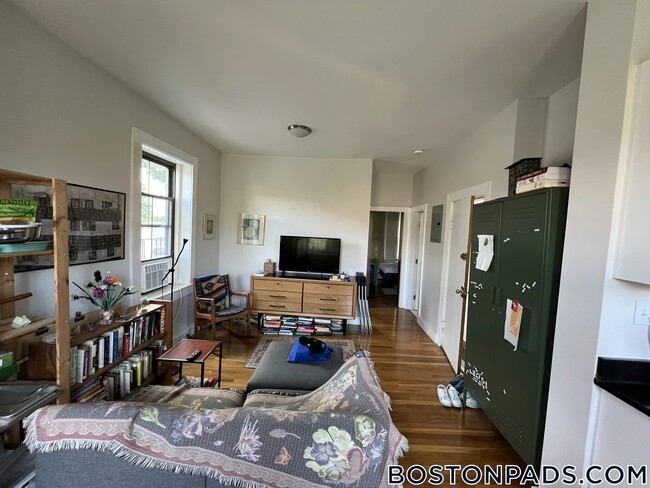 Photo - 102 Willow St Unidad 4