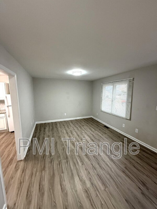 Photo - 630 N Taylor St