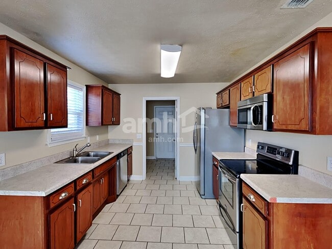 Photo - 5031 Jillson Ct