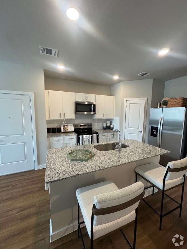 Building Photo - 2200 North Buddy Hayes Blvd Unit 078 Rental