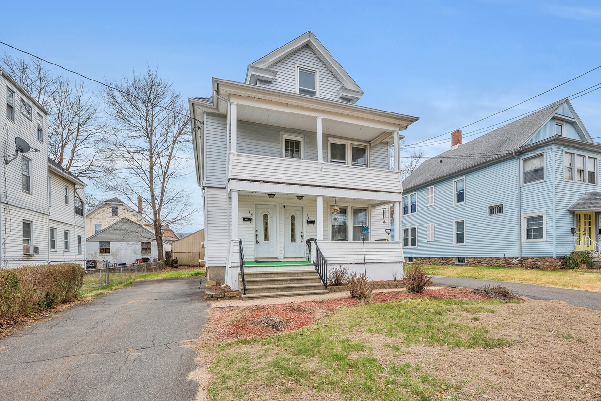 Photo - 26 Center St (Bristol, CT)