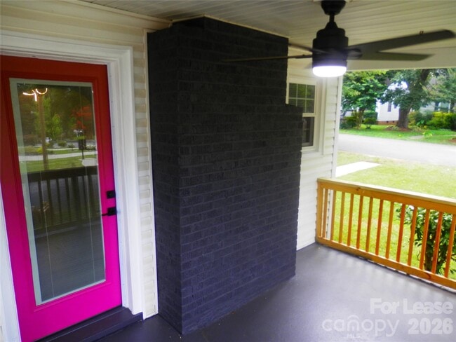 Photo - 1416 Effingham Rd