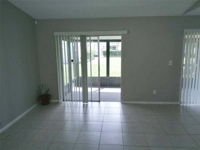 Photo - 3358 39th St S Unidad A