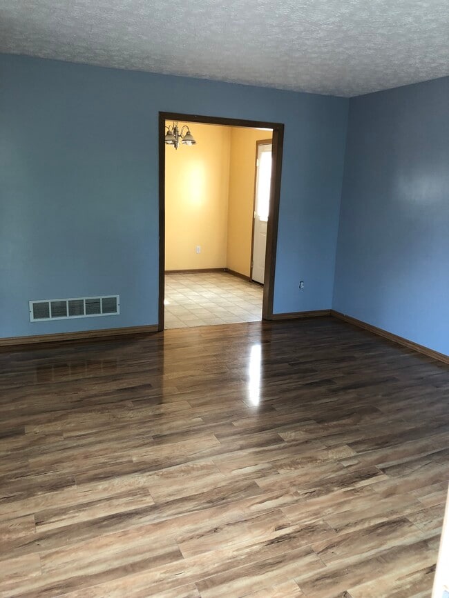 Photo - 1254 Wyley Ave