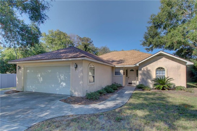 Photo - 1301 Demere Rd Casa