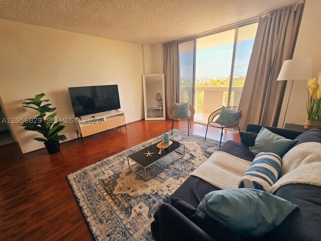 Photo - 800 West Dr Unit 722