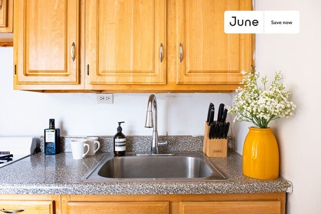 Photo - 20 Avenue A Ave Unit 3L