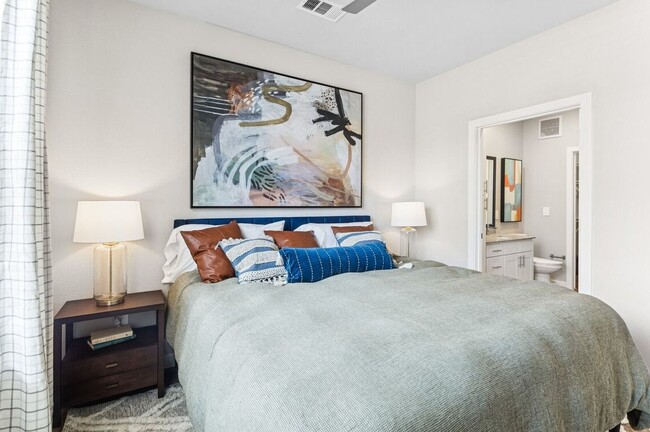 Photo - 1701 Daleside Ln Unit 812