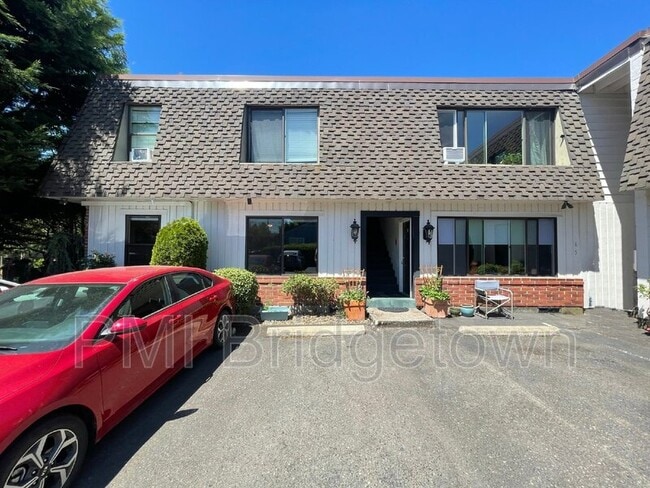 Photo - 8065 N Ivanhoe St Unit Apt 1