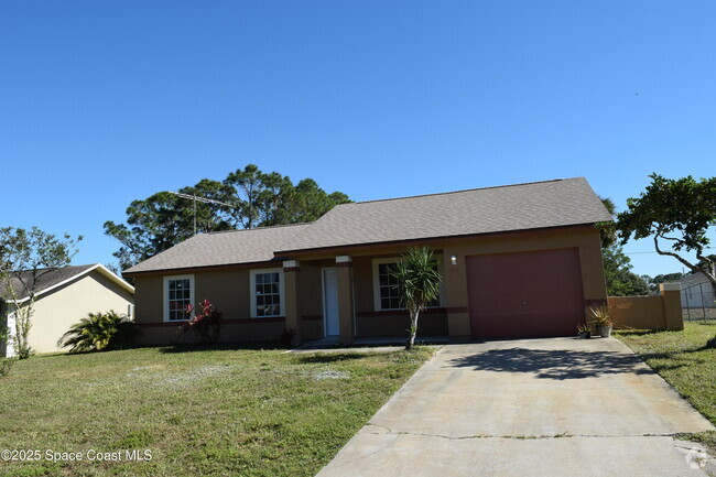 Building Photo - 465 Tuloma Ave SW Rental